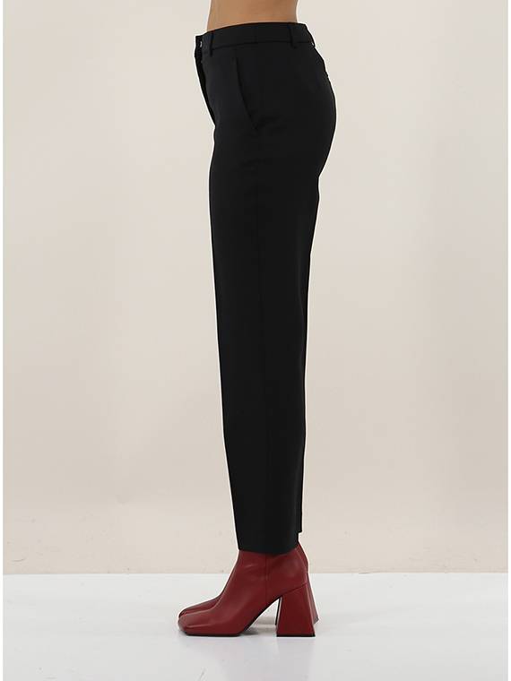 SEMICOUTURE Pantalone Discount Store per i nuovi prodotti