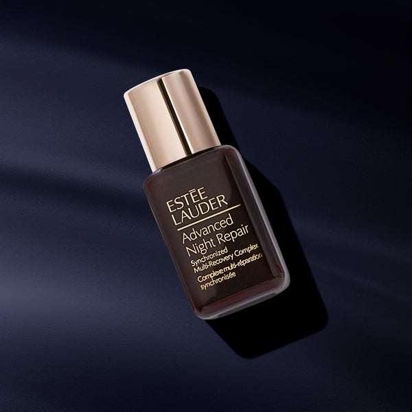 lookfantastic LOOKFANTASTIC Iconic Beauty Advent Calendar 2024 (del valore di oltre 650 €) Prezzo Ridotto