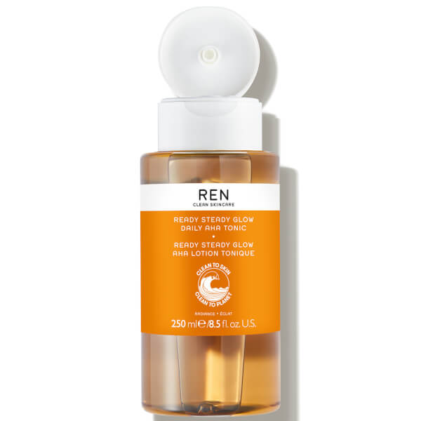 REN Clean Skincare REN Ready Steady Glow tonico uso quotidiano agli AHA Pezzi Unici