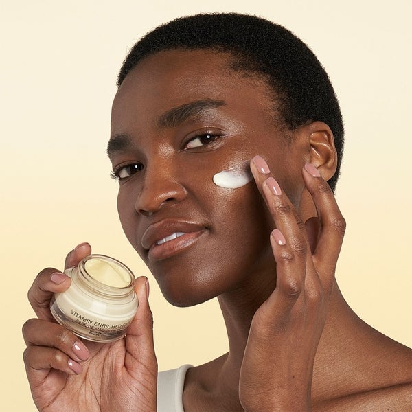 Bobbi Brown Bobbi Brown Vitamin Enriched Face Base 50ml Cyber Monday