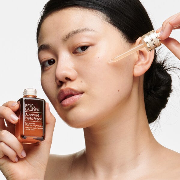 Estée Lauder Siero Complex Advanced Night Repair Synchronized Multi-Recovery Estée Lauder (varie misure) Vendita
