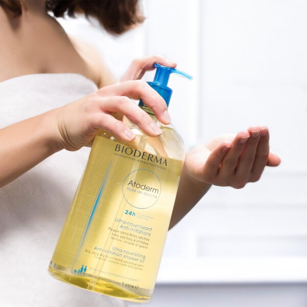 Bioderma Bioderma Atoderm Huile de douche olio detergente contro le irritazioniPelle da secca sensibile ad atopica Presa