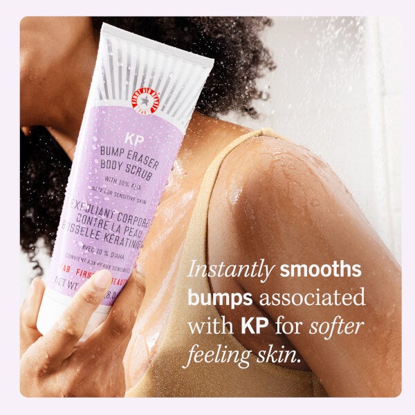 First Aid Beauty First Aid Beauty KP Bump Eraser Body Scrub con 10% AHA 226ml Offerte speciali