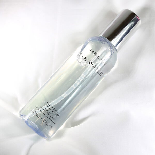 Tan-Luxe Tan-Luxe The Water Hydrating Self-Tan Water 200ml - Light Italy