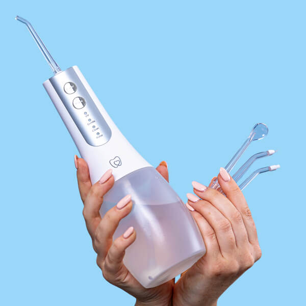 Spotlight Oral Care Spotlight Oral Care Water Flosser with UV Steriliser Tips Negozi Online