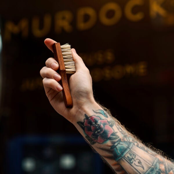 Murdock London Murdock London Redchurch Beard Brush Fornitura limitata