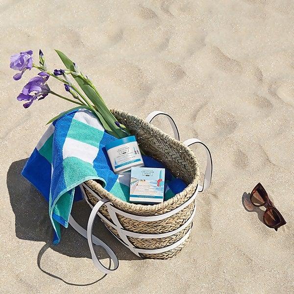 Christophe Robin Christophe Robin Cleansing Purifying Scrub With Sea Salt Limited Edition La Normandie Sostegno trimestrale