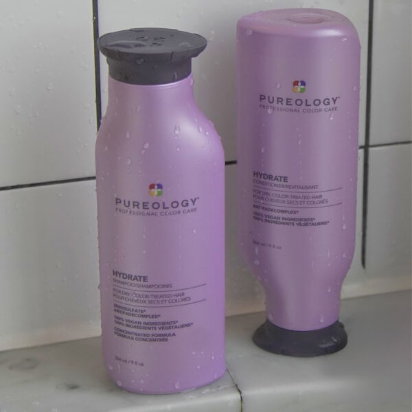 Pureology Pureology Hydrate Shampoo and Conditioner Moisturising Bundle for Dry Hair Sulphate Free for a Gentle Cleanse 50% di sconto con spedizione gratuita