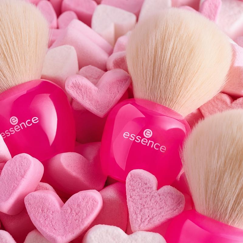 essence essence it's Bubble Gum fun pennello kabuki Fino al 65% di sconto