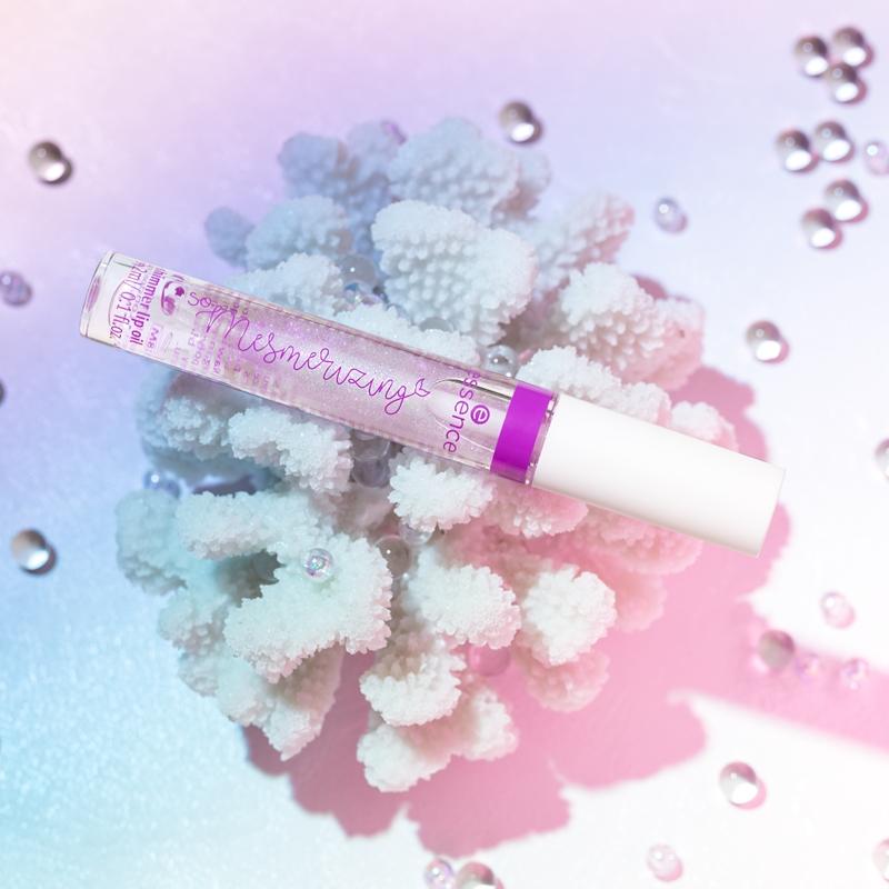 essence essence So Mesmerizing olio labbra Sostegno trimestrale