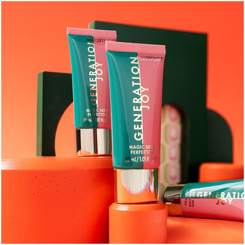 Catrice Catrice GENERATION JOY crema base leggera per un look perfetto Promozione temporanea