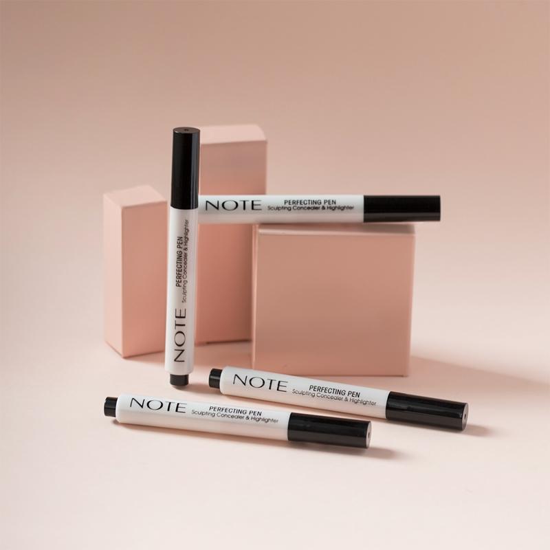 Note Cosmetique Note Cosmetique Skin Perfecting correttore illuminante in penna Comprare a buon mercato