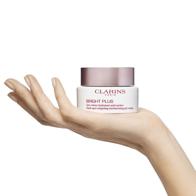 Clarins Bright Plus gel-crema idratante anti-macchie Enormi sconti