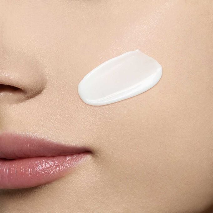 Clarins Emulsione lenitiva Calm Essentiel Officina